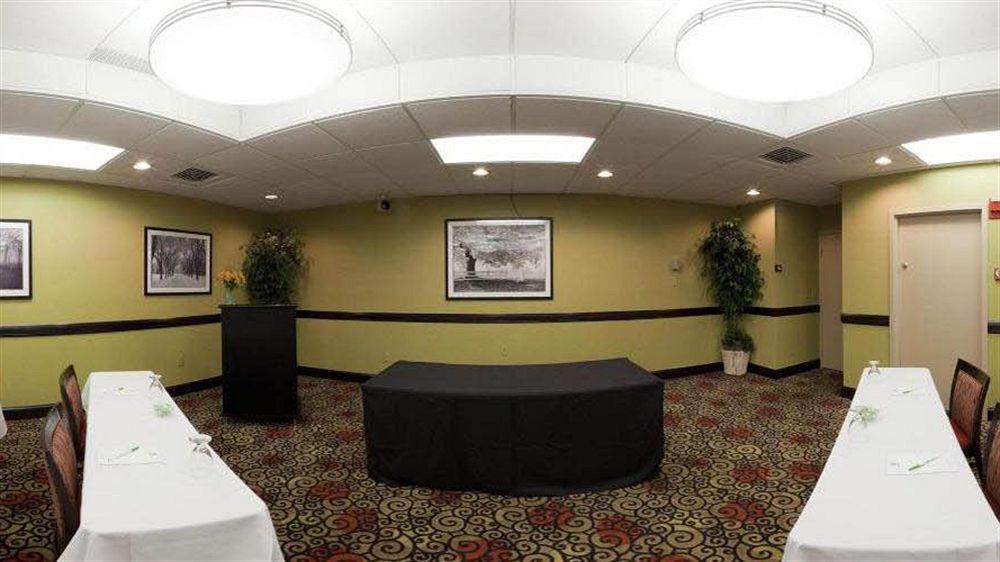 Holiday Inn Portsmouth By Ihg Εξωτερικό φωτογραφία